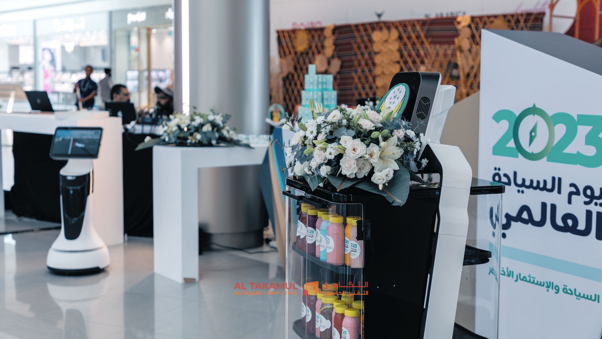 Smart Ai Delivery Robot Rental in UAE