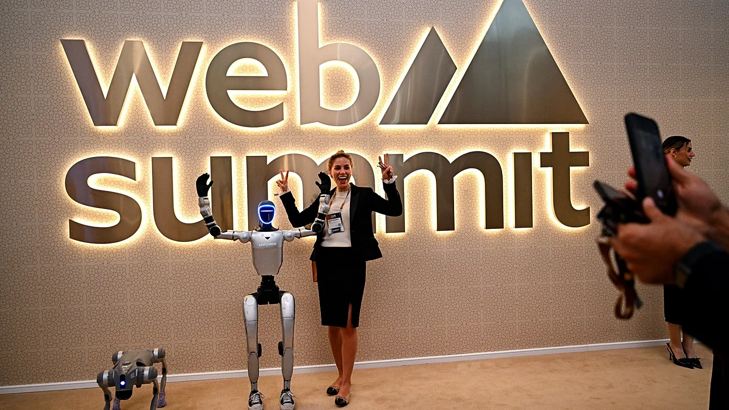 Humanoid G1 robot rental in Qatar Web summit